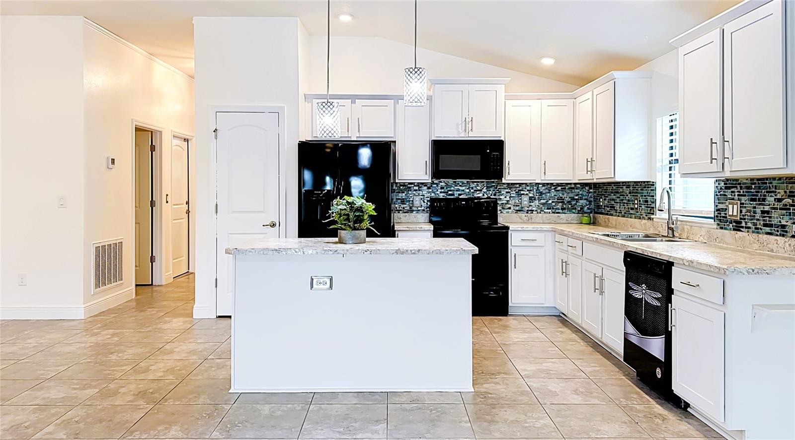 9210 52ND AVENUE E, Palmetto, FL 34221