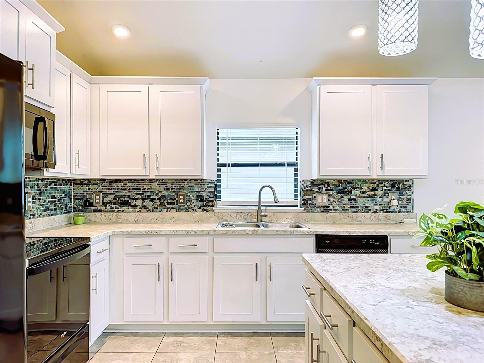 9210 52ND AVENUE E, Palmetto, FL 34221