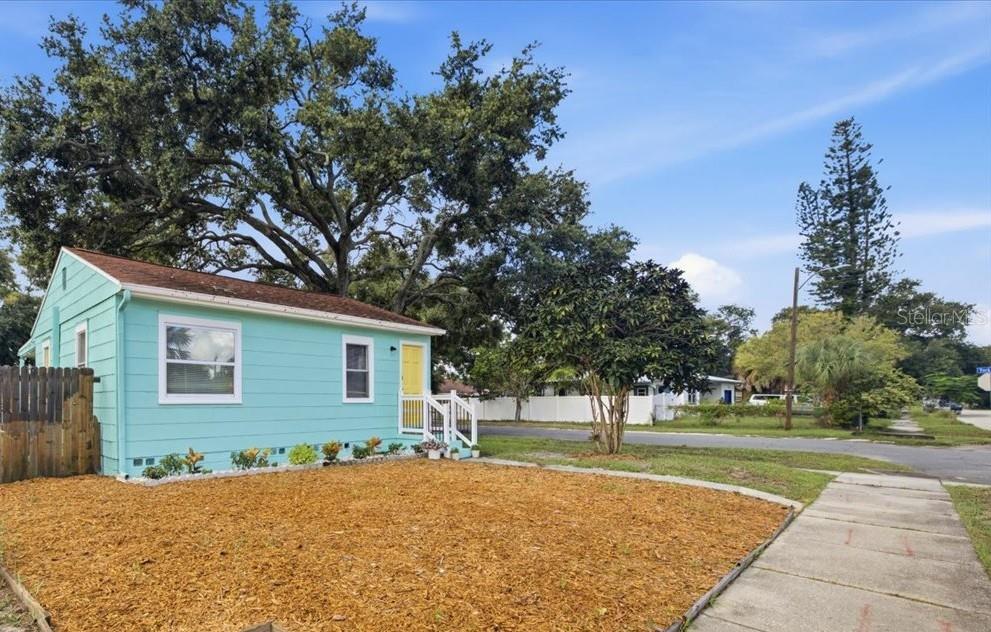 5122 12TH AVENUE S, Gulfport, FL 33707 5122 12TH AVENUE S, Gulfport, FL 33707