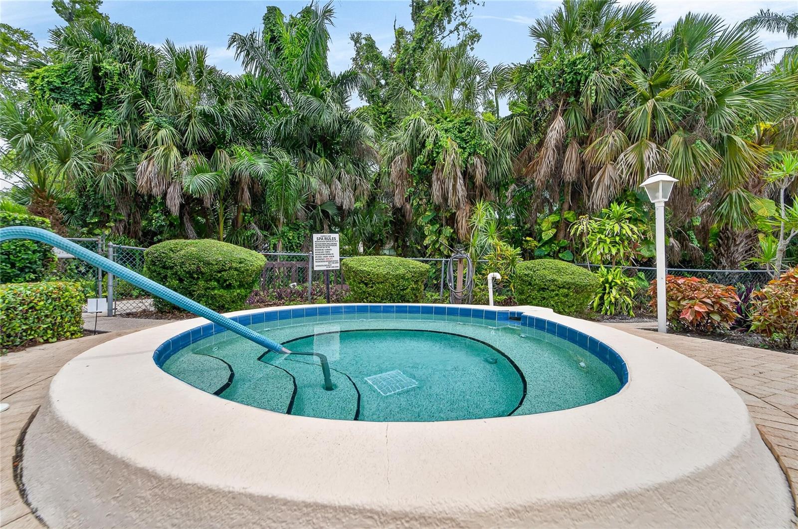 593 LAKESIDE DRIVE, #593, Bradenton, FL 34210