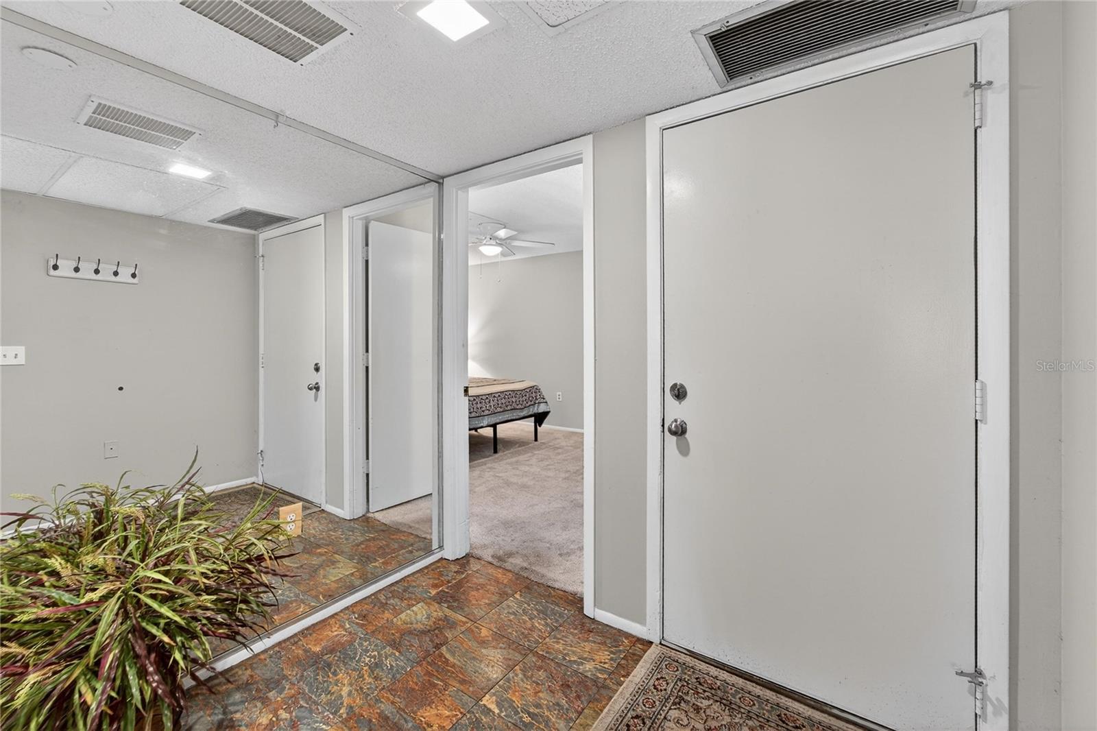 593 LAKESIDE DRIVE, #593, Bradenton, FL 34210