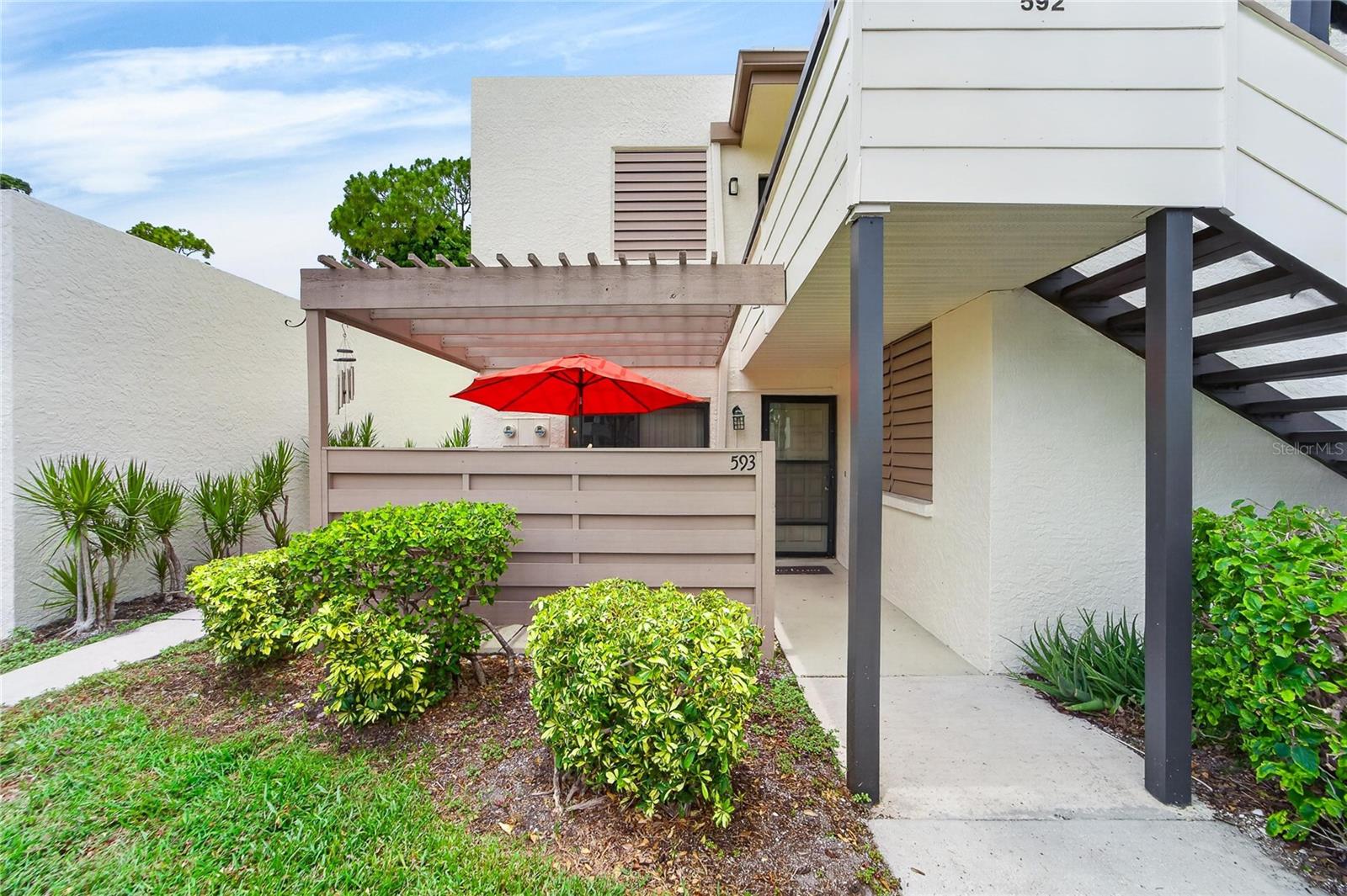 593 LAKESIDE DRIVE, #593, Bradenton, FL 34210