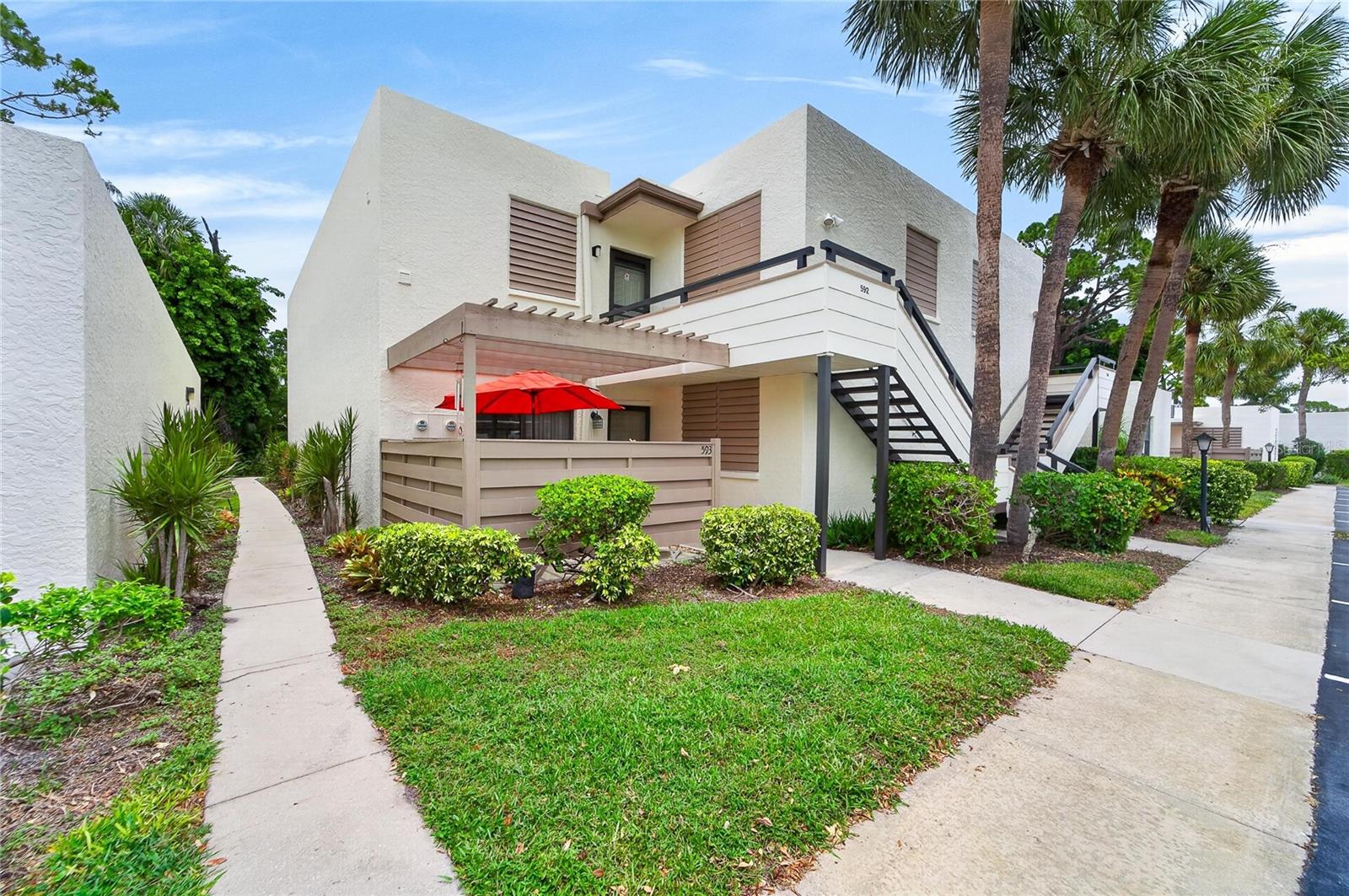593 LAKESIDE DRIVE, #593, Bradenton, FL 34210