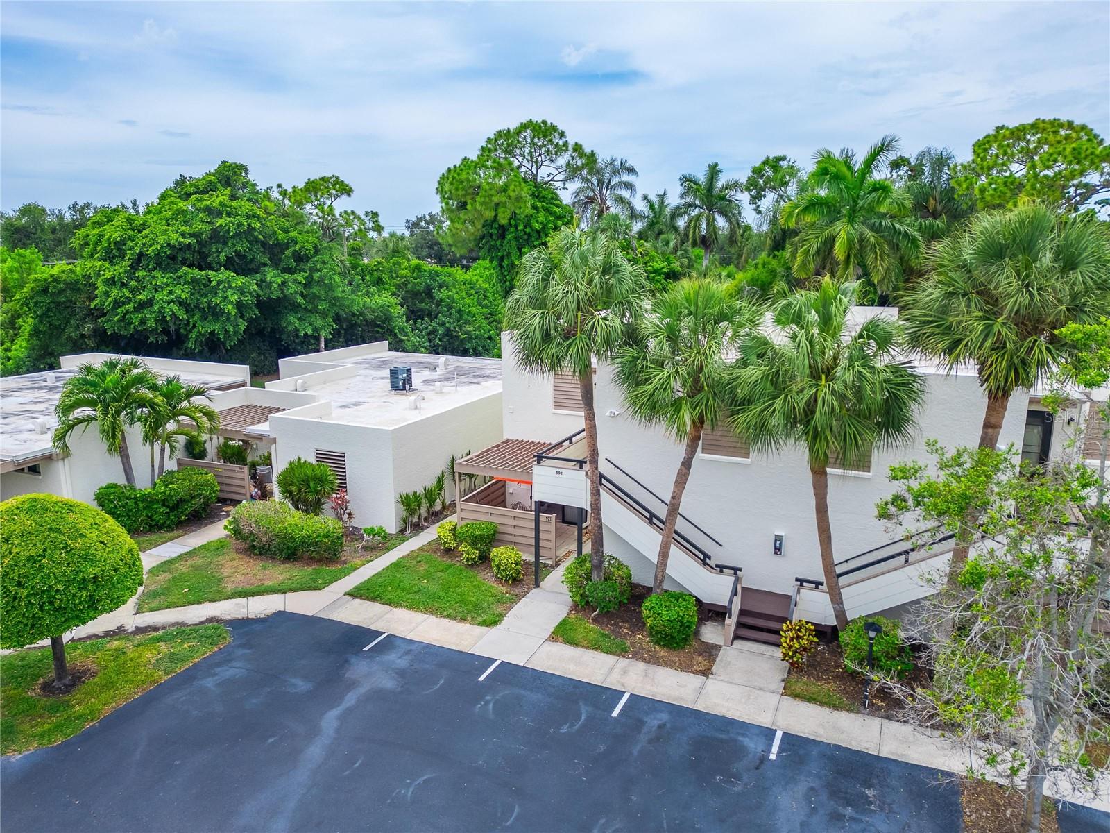 593 LAKESIDE DRIVE, #593, Bradenton, FL 34210