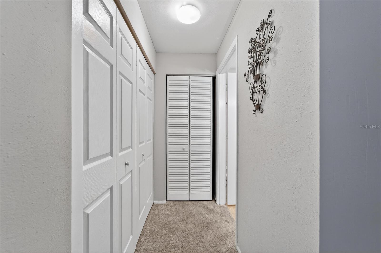 593 LAKESIDE DRIVE, #593, Bradenton, FL 34210