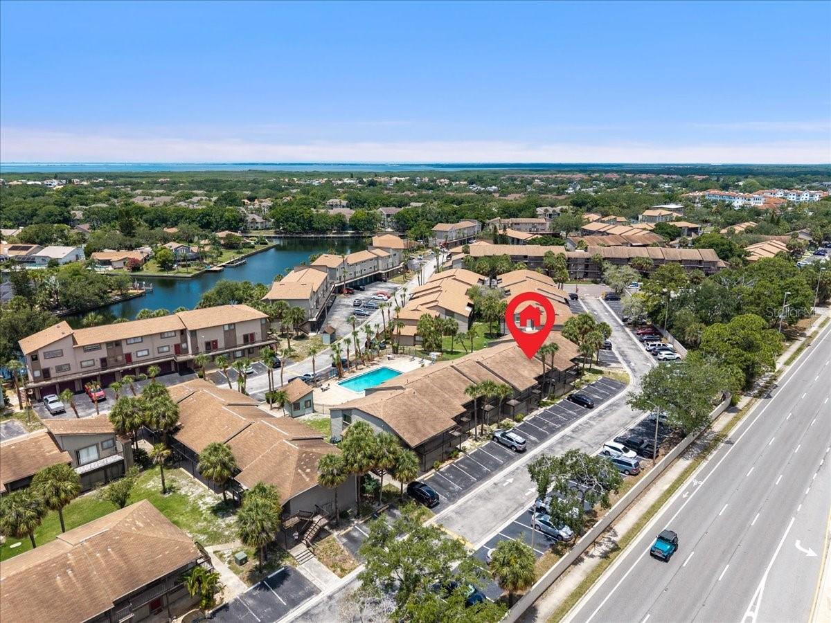 6332 NEWTOWN CIRCLE, #32B5, Tampa, FL 33615
