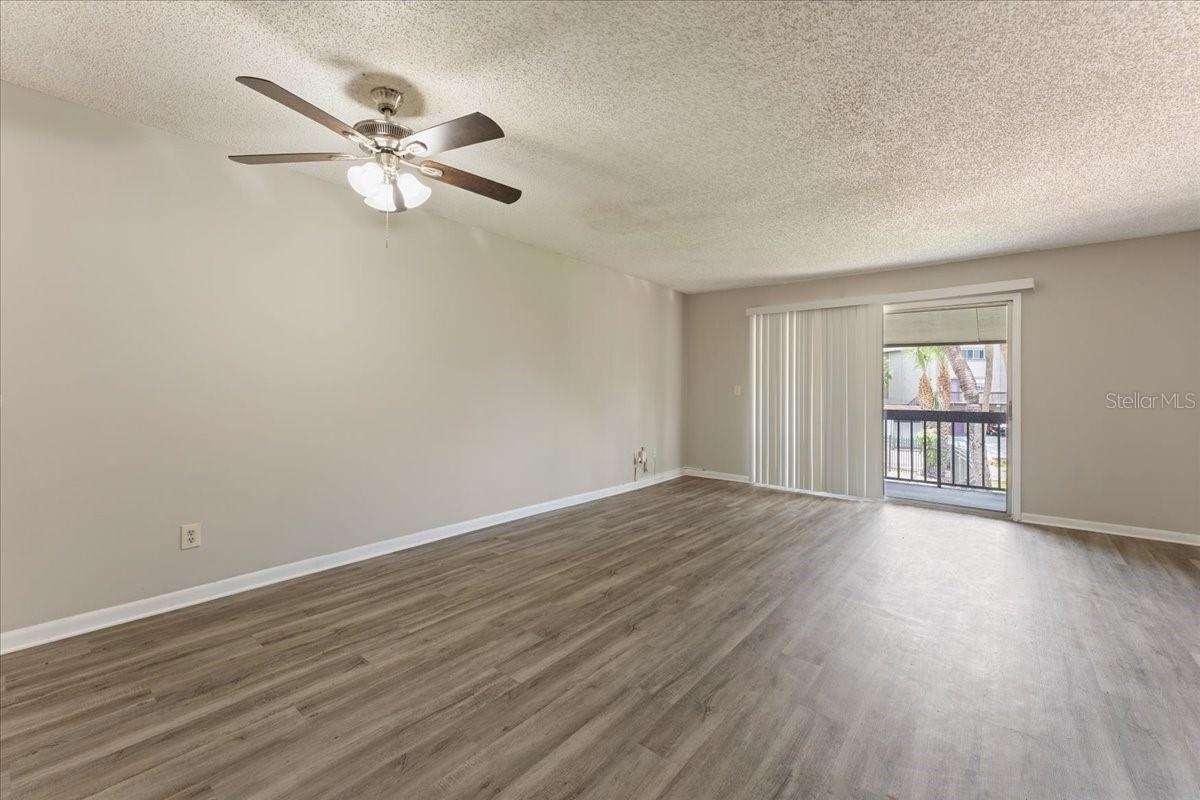 6332 NEWTOWN CIRCLE, #32B5, Tampa, FL 33615