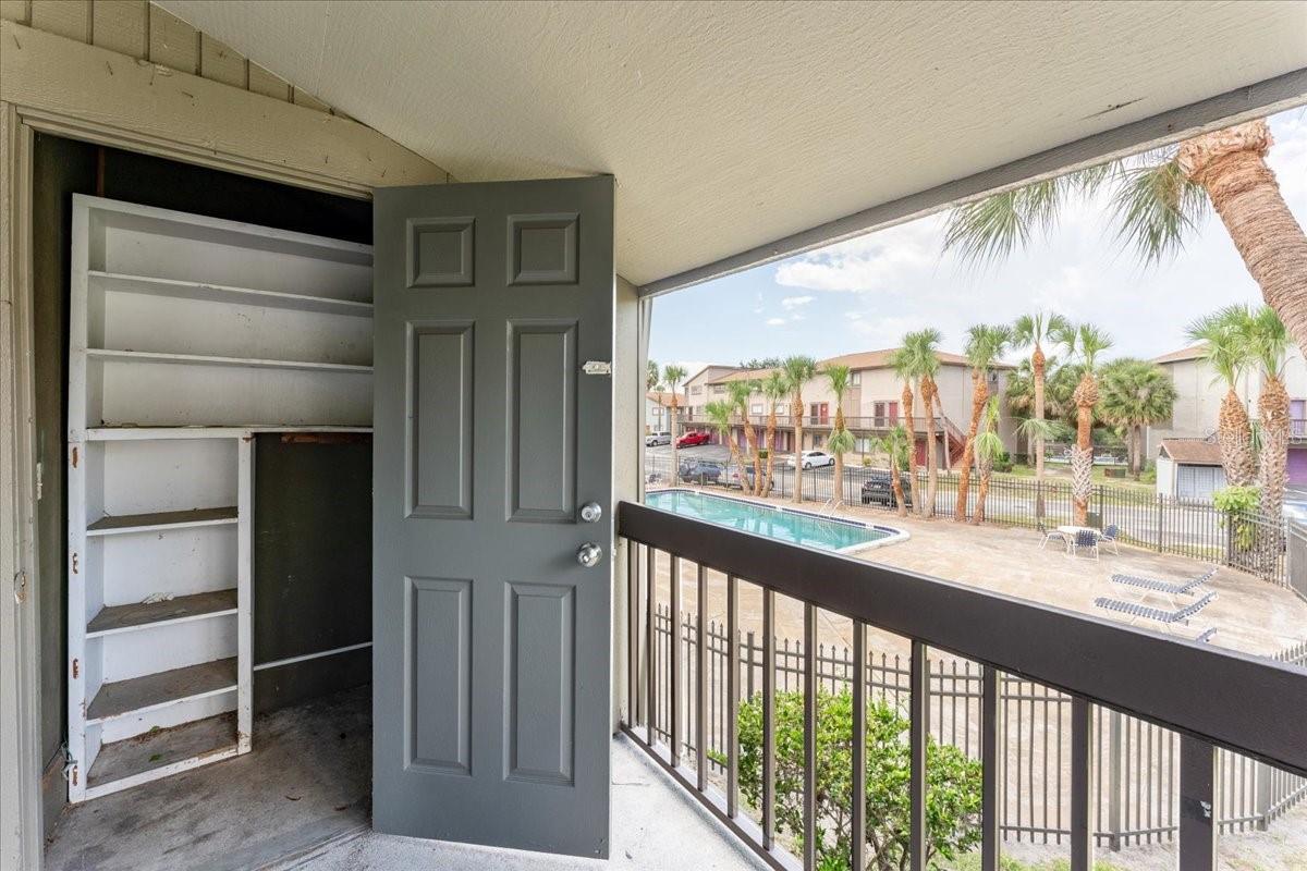 6332 NEWTOWN CIRCLE, #32B5, Tampa, FL 33615