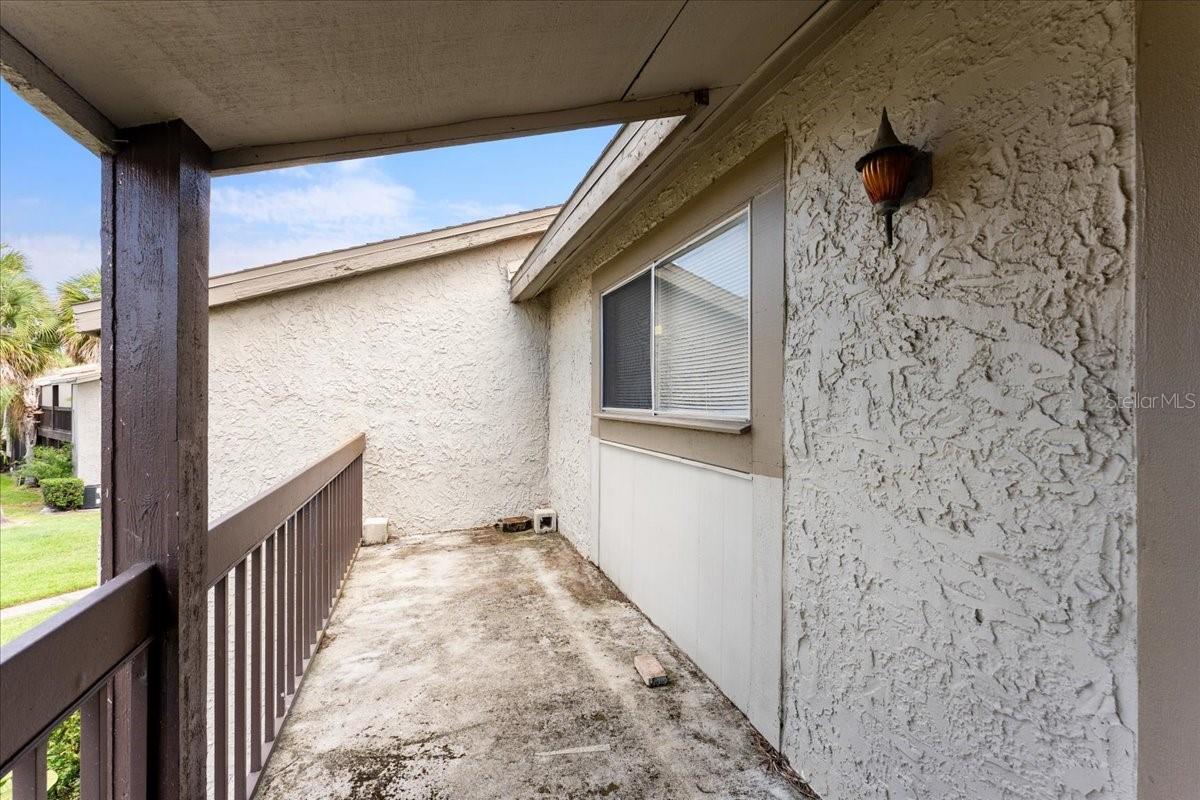 6332 NEWTOWN CIRCLE, #32B5, Tampa, FL 33615