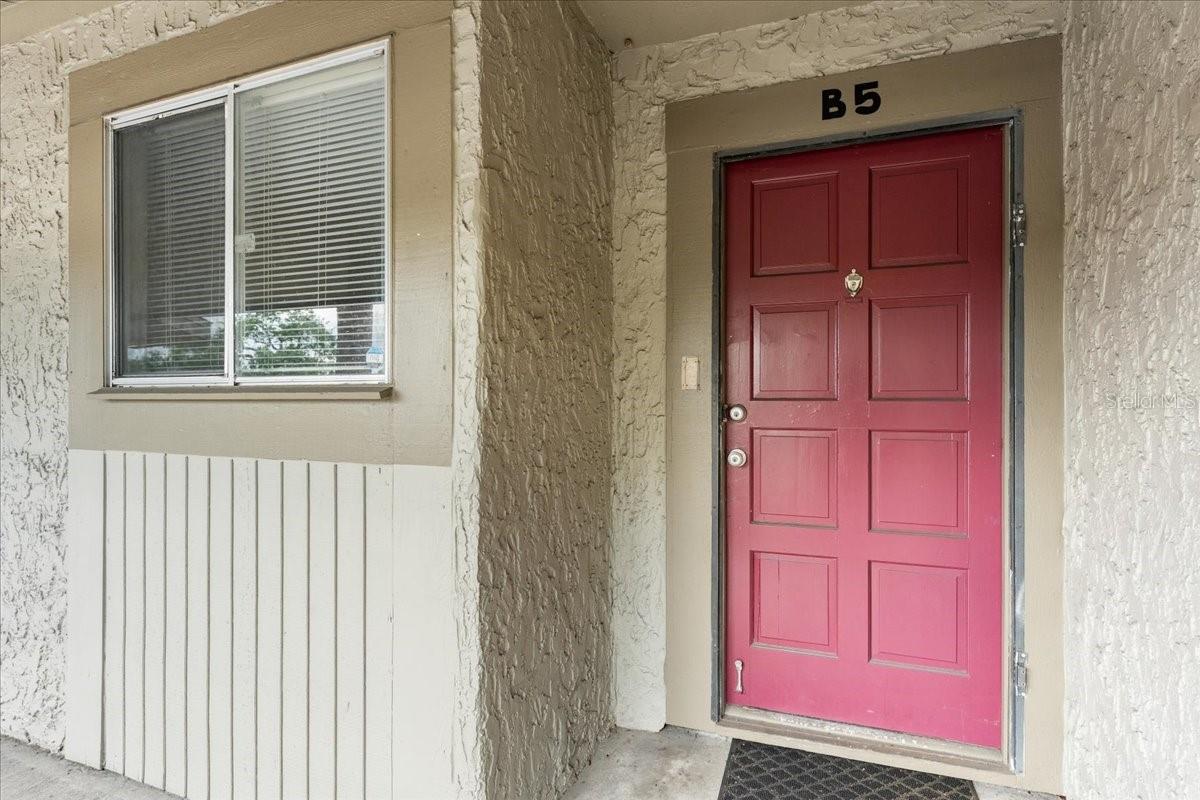 6332 NEWTOWN CIRCLE, #32B5, Tampa, FL 33615