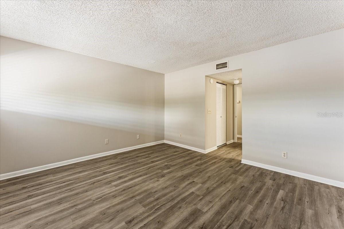 6332 NEWTOWN CIRCLE, #32B5, Tampa, FL 33615