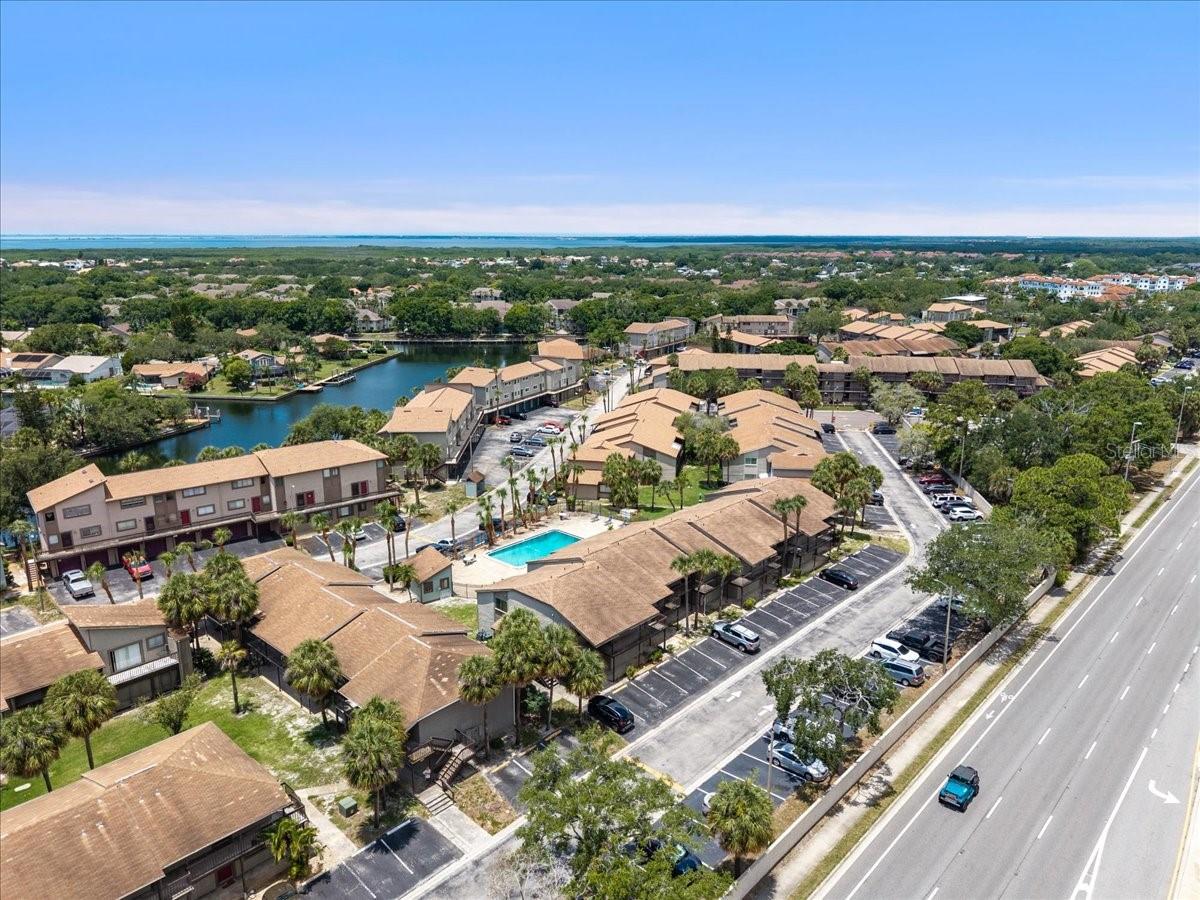 6332 NEWTOWN CIRCLE, #32B5, Tampa, FL 33615