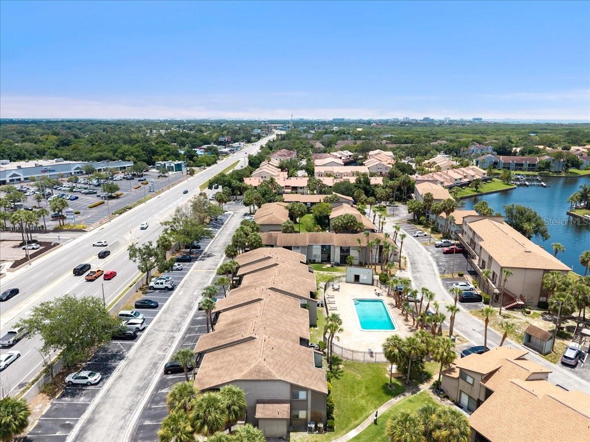 6332 NEWTOWN CIRCLE, #32B5, Tampa, FL 33615