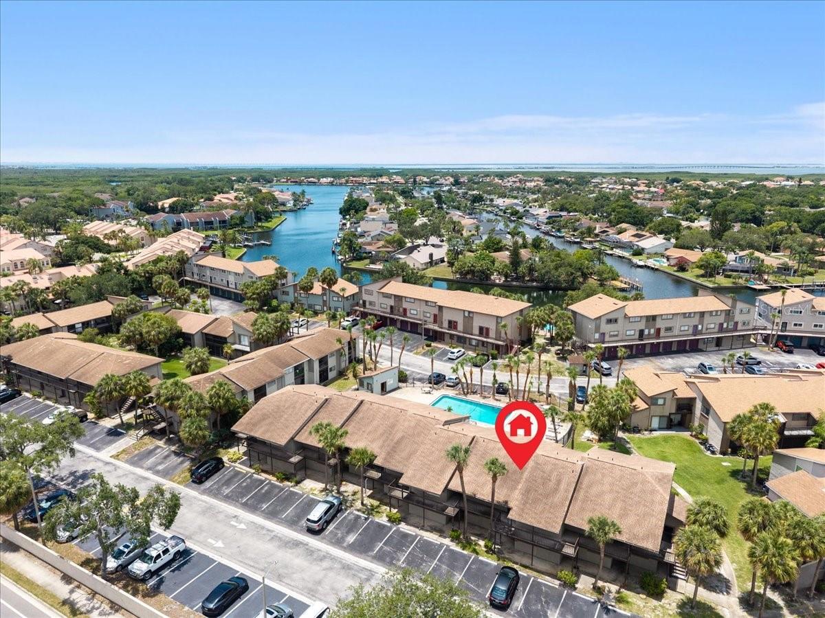 6332 NEWTOWN CIRCLE, #32B5, Tampa, FL 33615