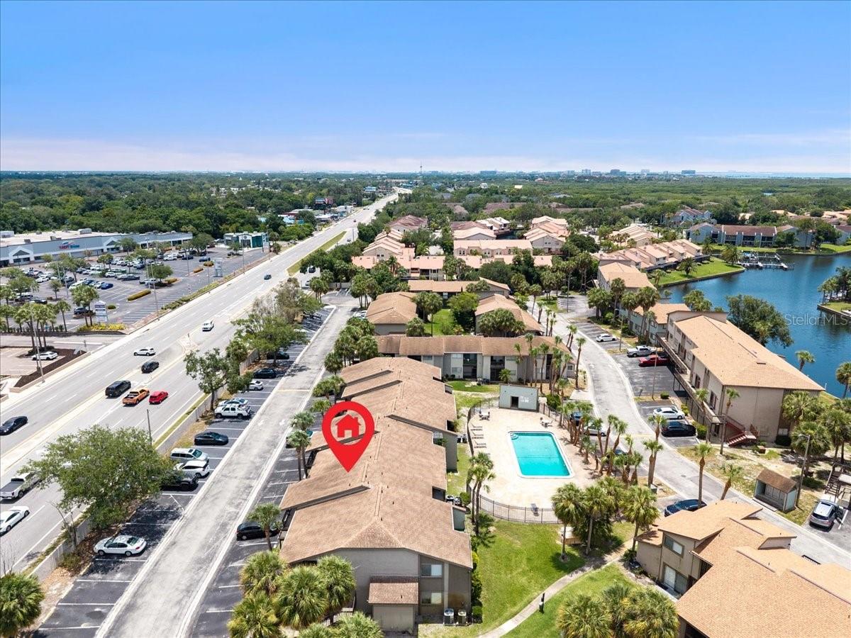 6332 NEWTOWN CIRCLE, #32B5, Tampa, FL 33615