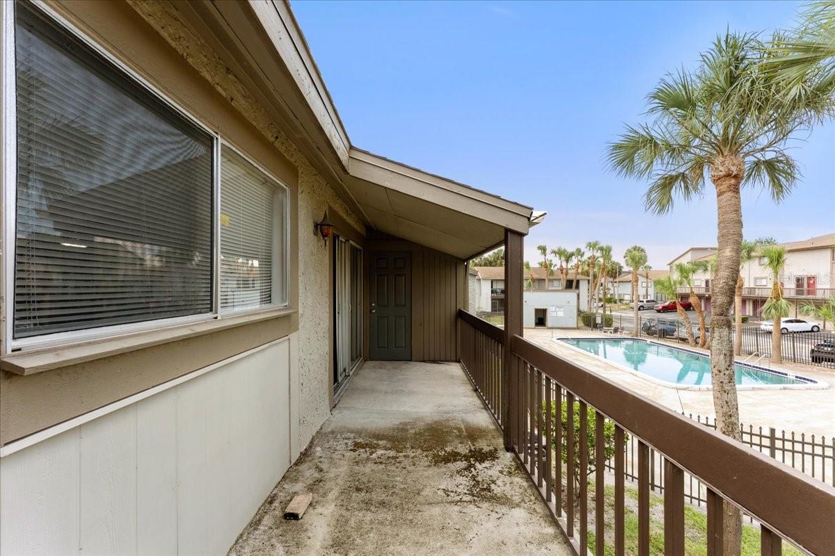 6332 NEWTOWN CIRCLE, #32B5, Tampa, FL 33615