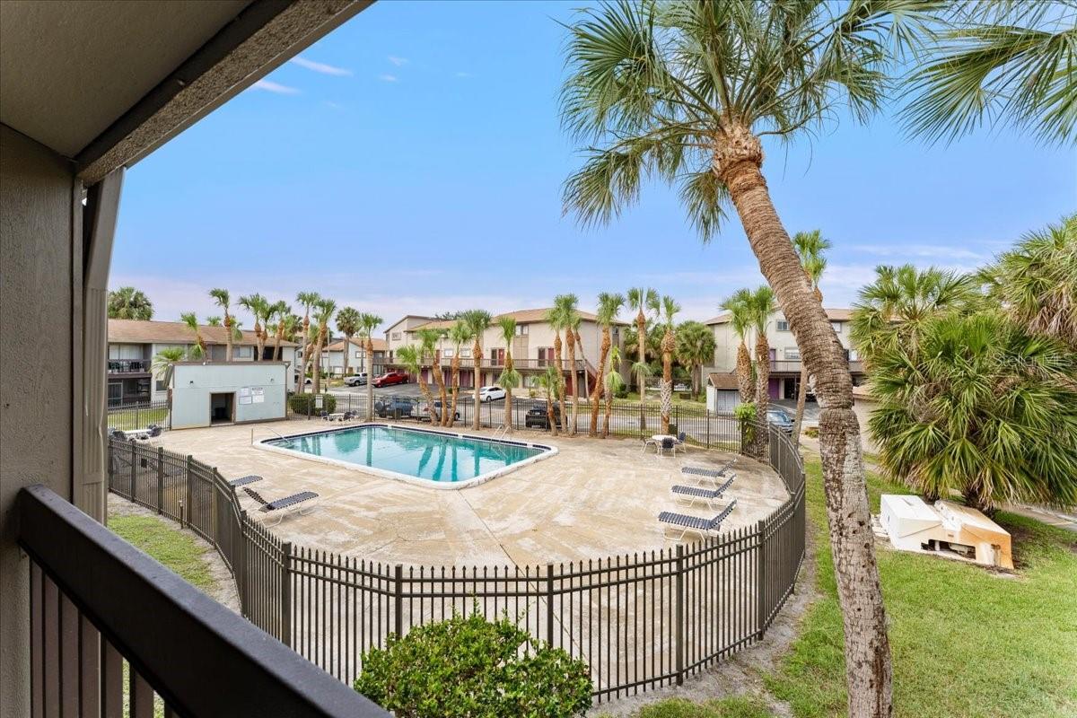 6332 NEWTOWN CIRCLE, #32B5, Tampa, FL 33615