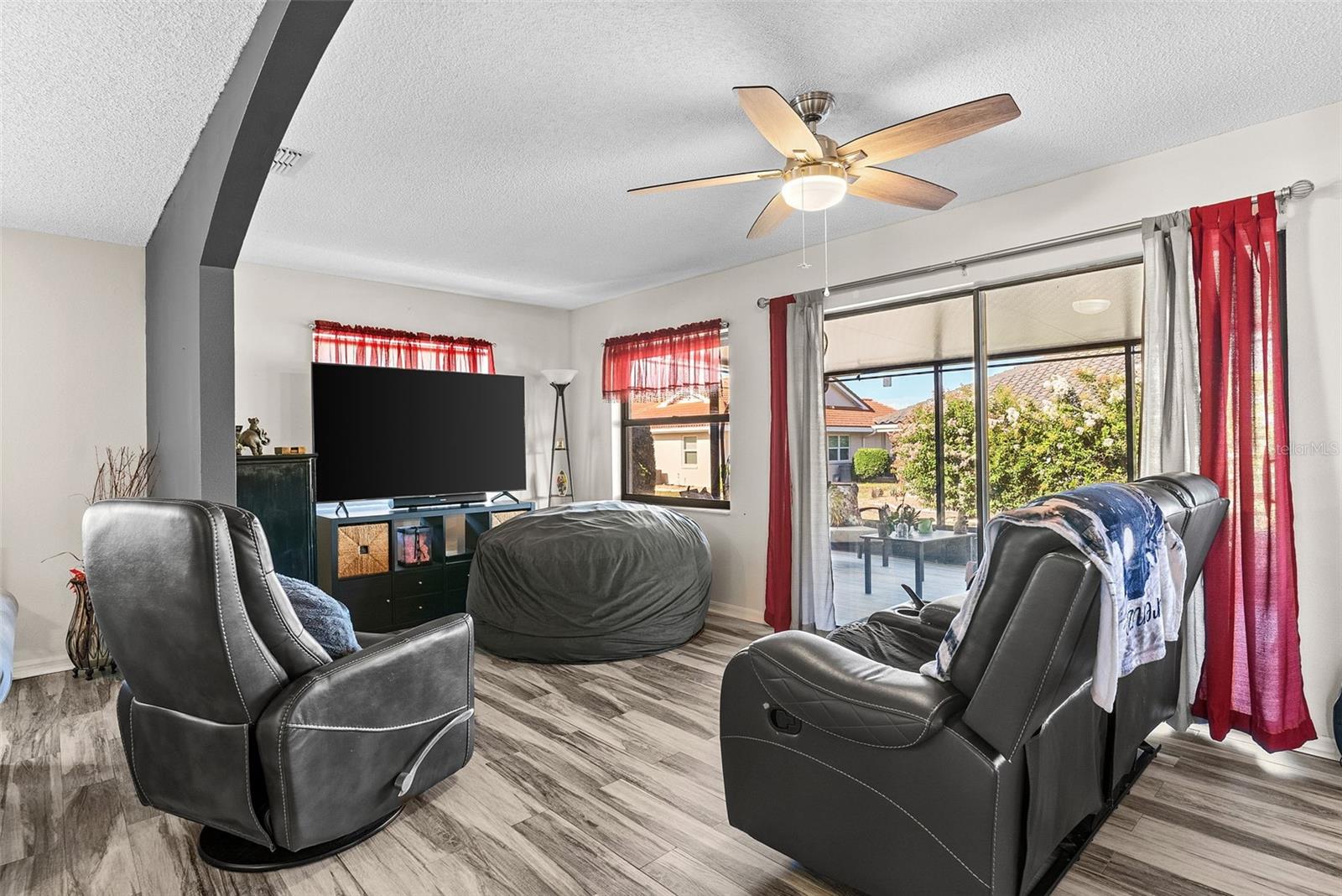 1816 GRANVILLE LANE, Sun City Center, FL 33573