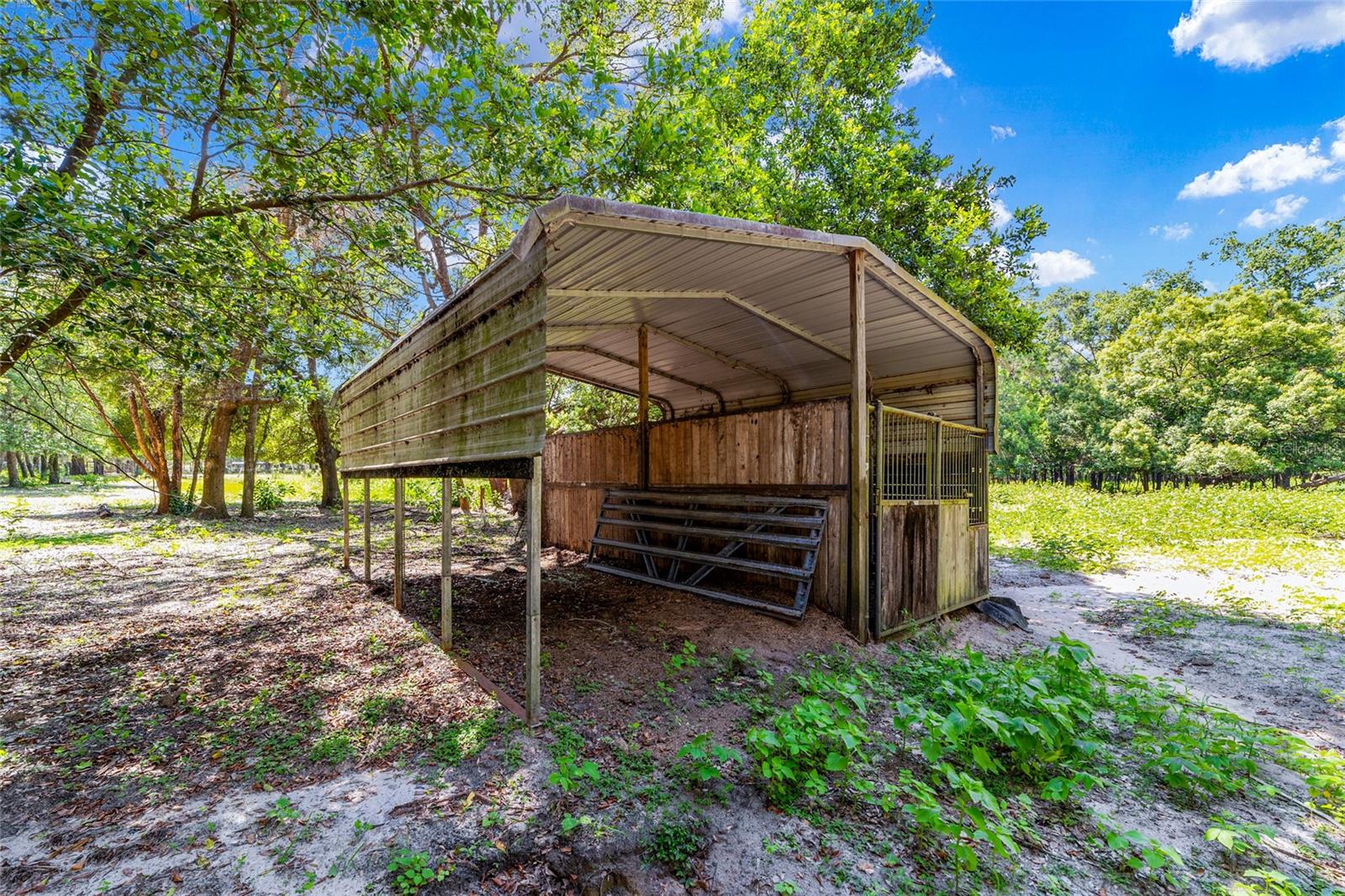 11768 N GATLEN AVENUE, Dunnellon, FL 34433