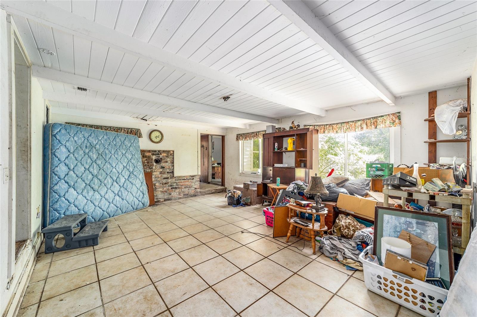 11768 N GATLEN AVENUE, Dunnellon, FL 34433