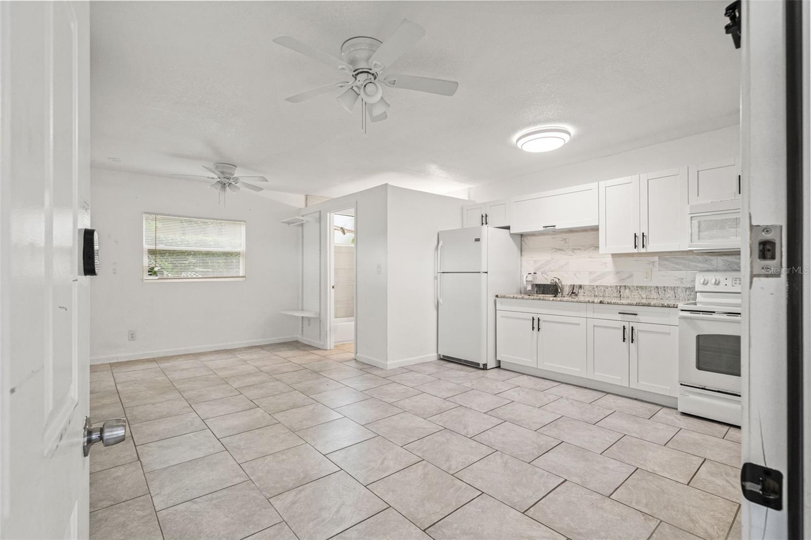 102 W NORTH STREET, Tampa, FL 33604
