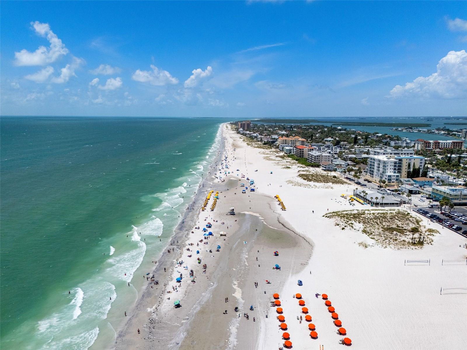530 MANDALAY AVENUE, #106, Clearwater Beach, FL 33767