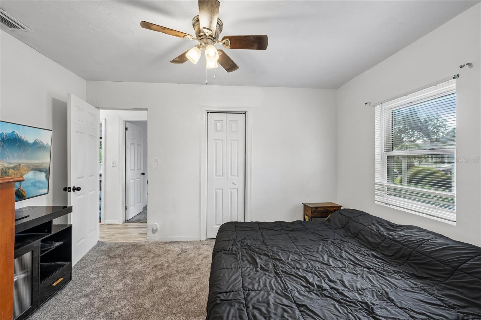 2221 8TH AVENUE N, St Petersburg, FL 33713