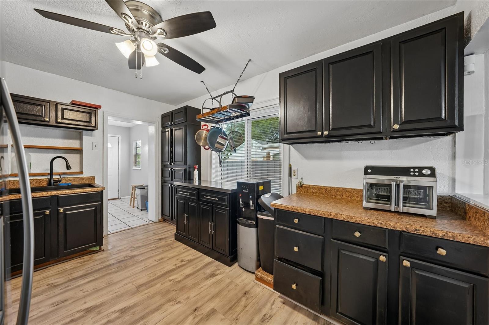 2221 8TH AVENUE N, St Petersburg, FL 33713