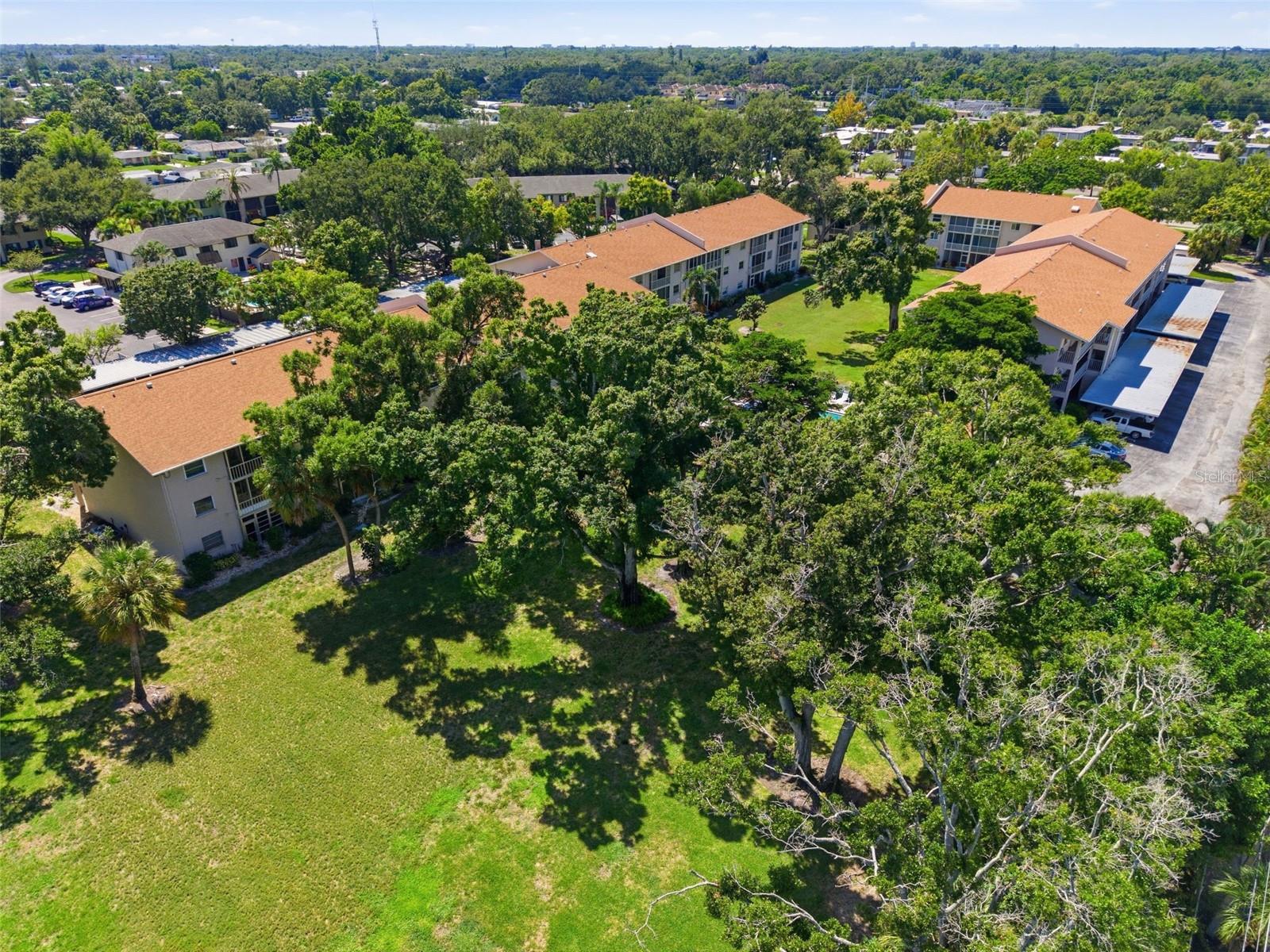 3981 MACEACHEN BOULEVARD, #330, Sarasota, FL 34233