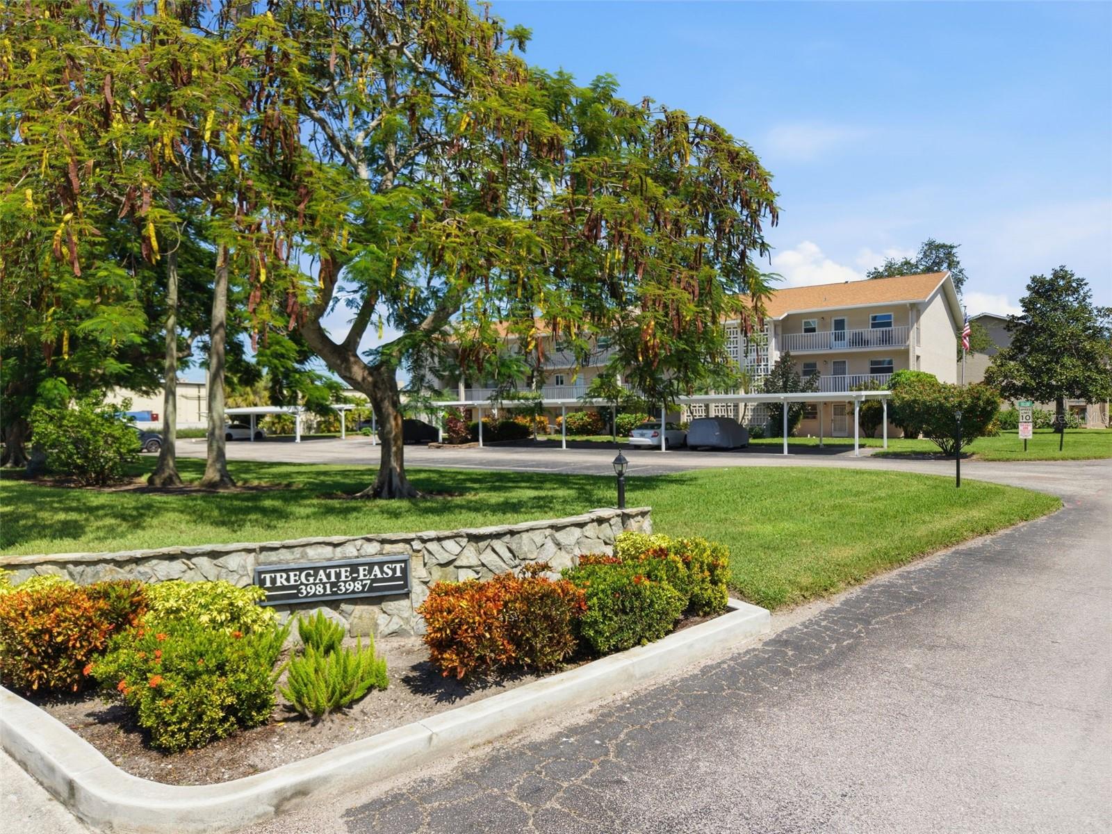 3981 MACEACHEN BOULEVARD, #330, Sarasota, FL 34233
