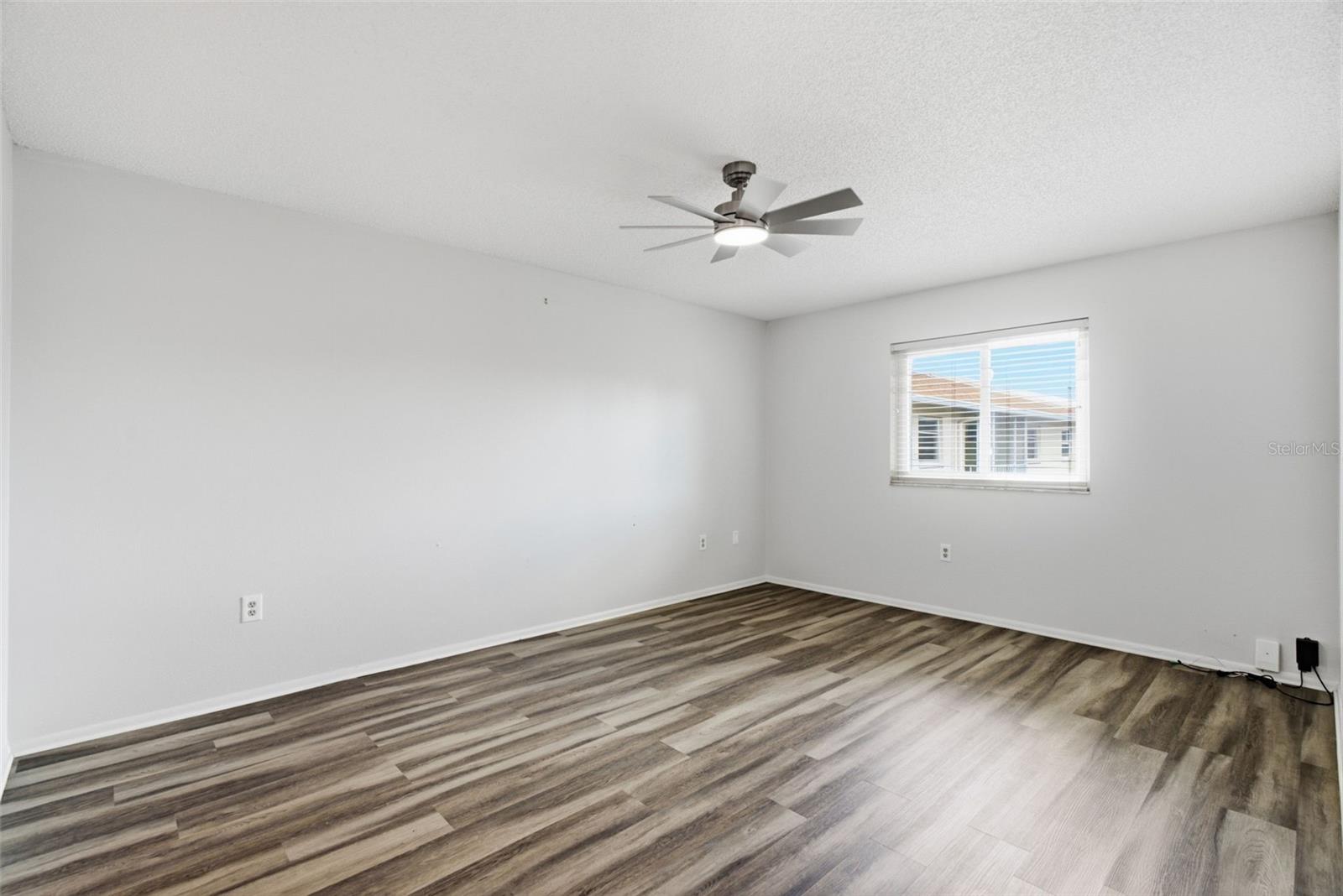 3981 MACEACHEN BOULEVARD, #330, Sarasota, FL 34233