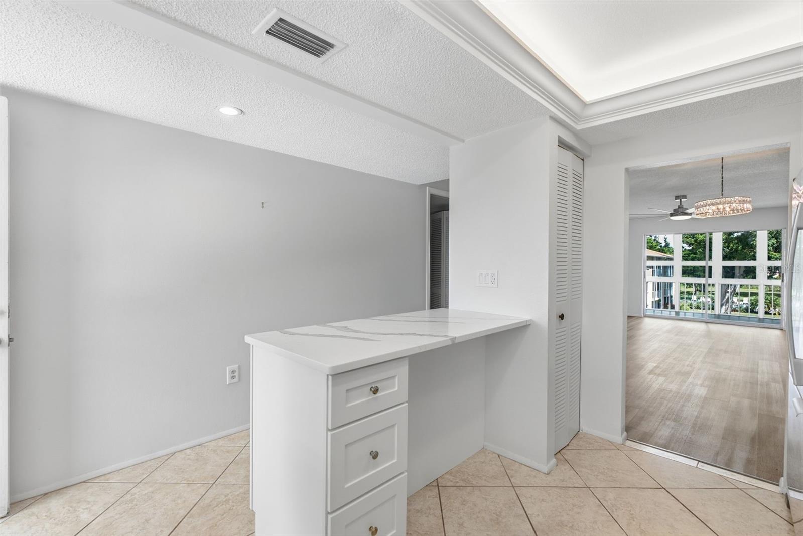 3981 MACEACHEN BOULEVARD, #330, Sarasota, FL 34233