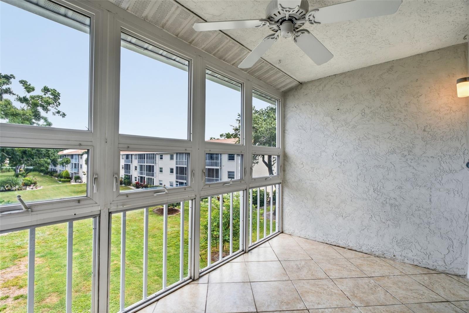 3981 MACEACHEN BOULEVARD, #330, Sarasota, FL 34233