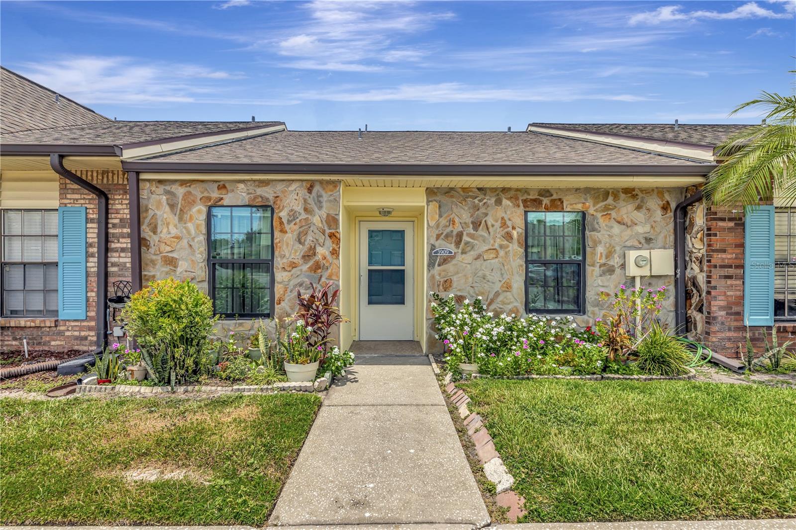 3909 CARROLL CYPRESS COURT, Tampa, FL 33614 3909 CARROLL CYPRESS COURT, Tampa, FL 33614