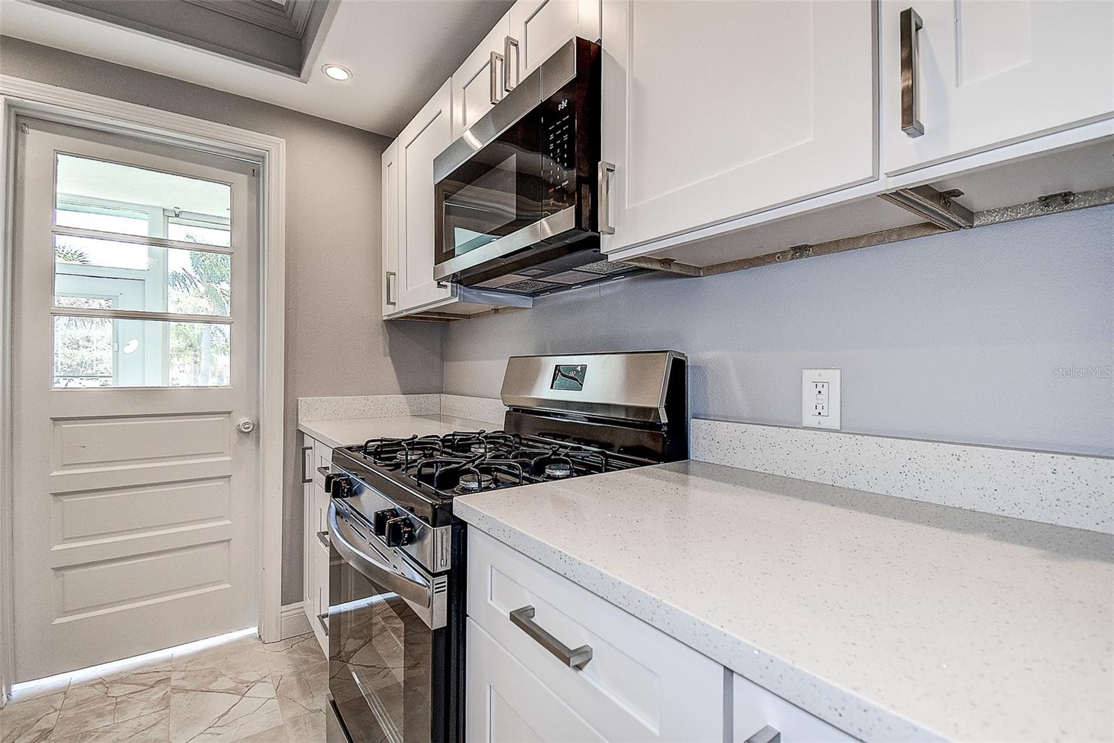 1819 SHORE DRIVE S, #110, South Pasadena, FL 33707