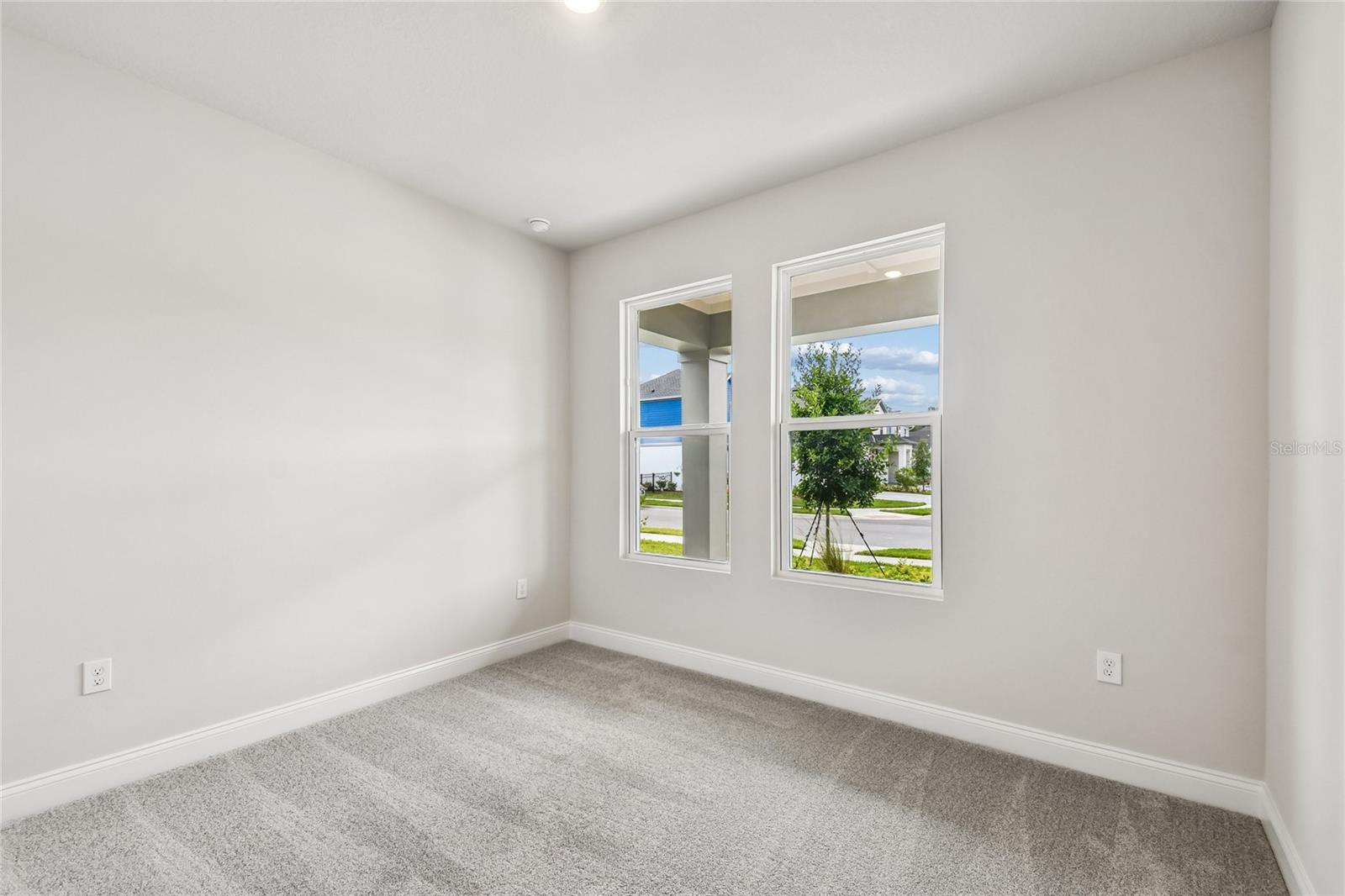 5735 LEAFLET TRAIL, Mount Dora, FL 32757