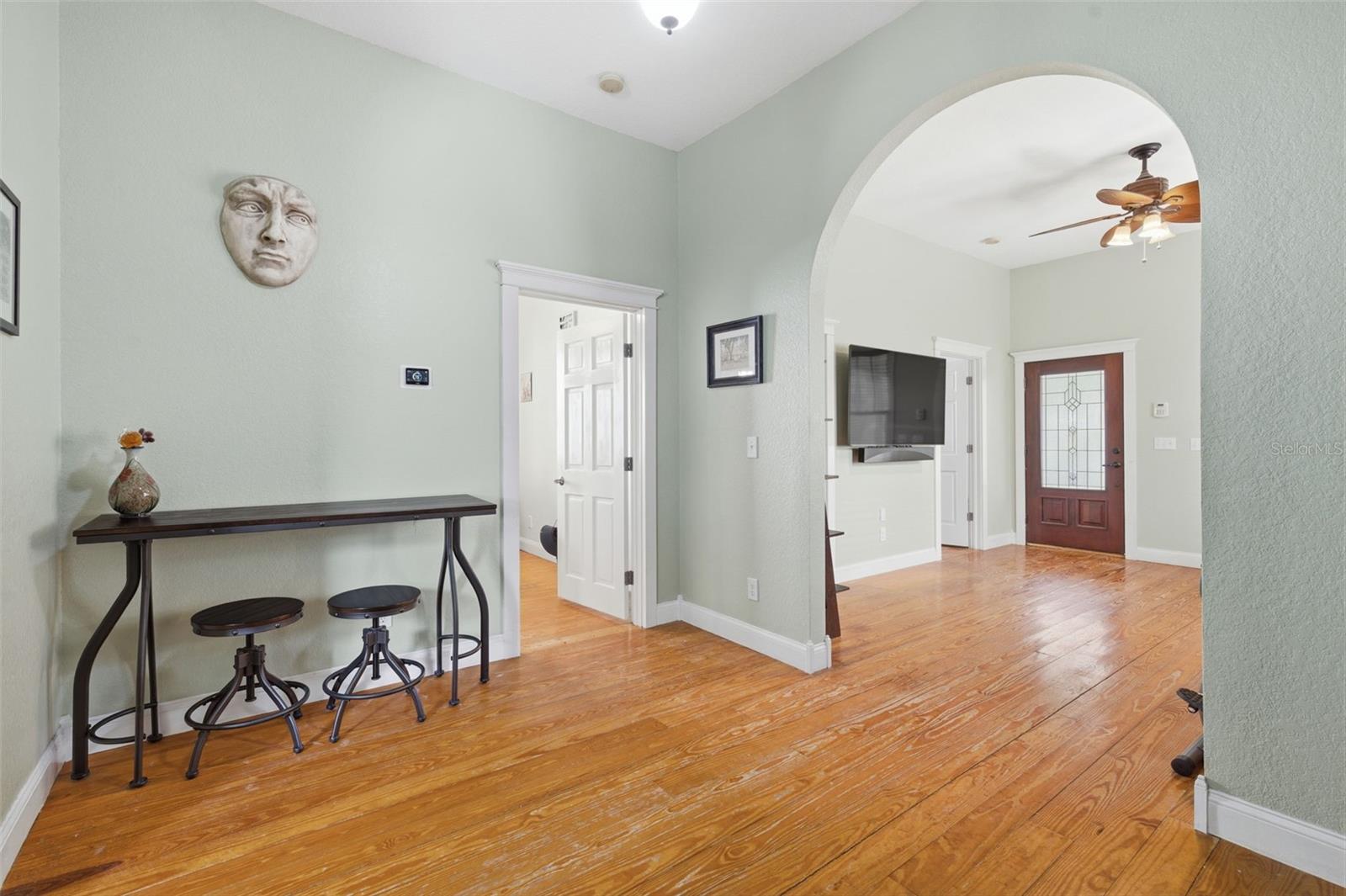 316 E FRANCES AVENUE, Tampa, FL 33602 316 E FRANCES AVENUE, Tampa, FL 33602