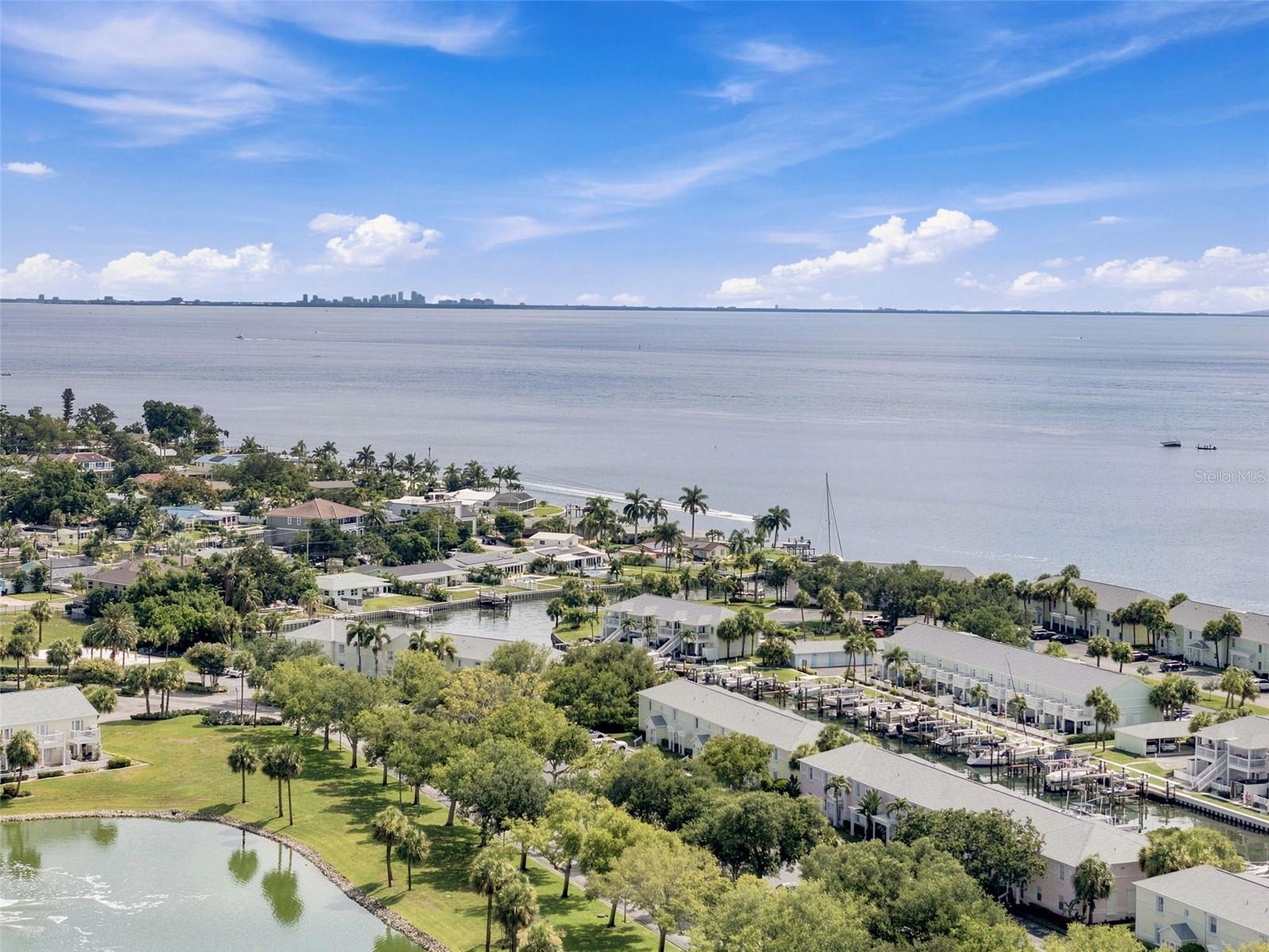 4725 COQUINA KEY DRIVE SE, #D, St Petersburg, FL 33705