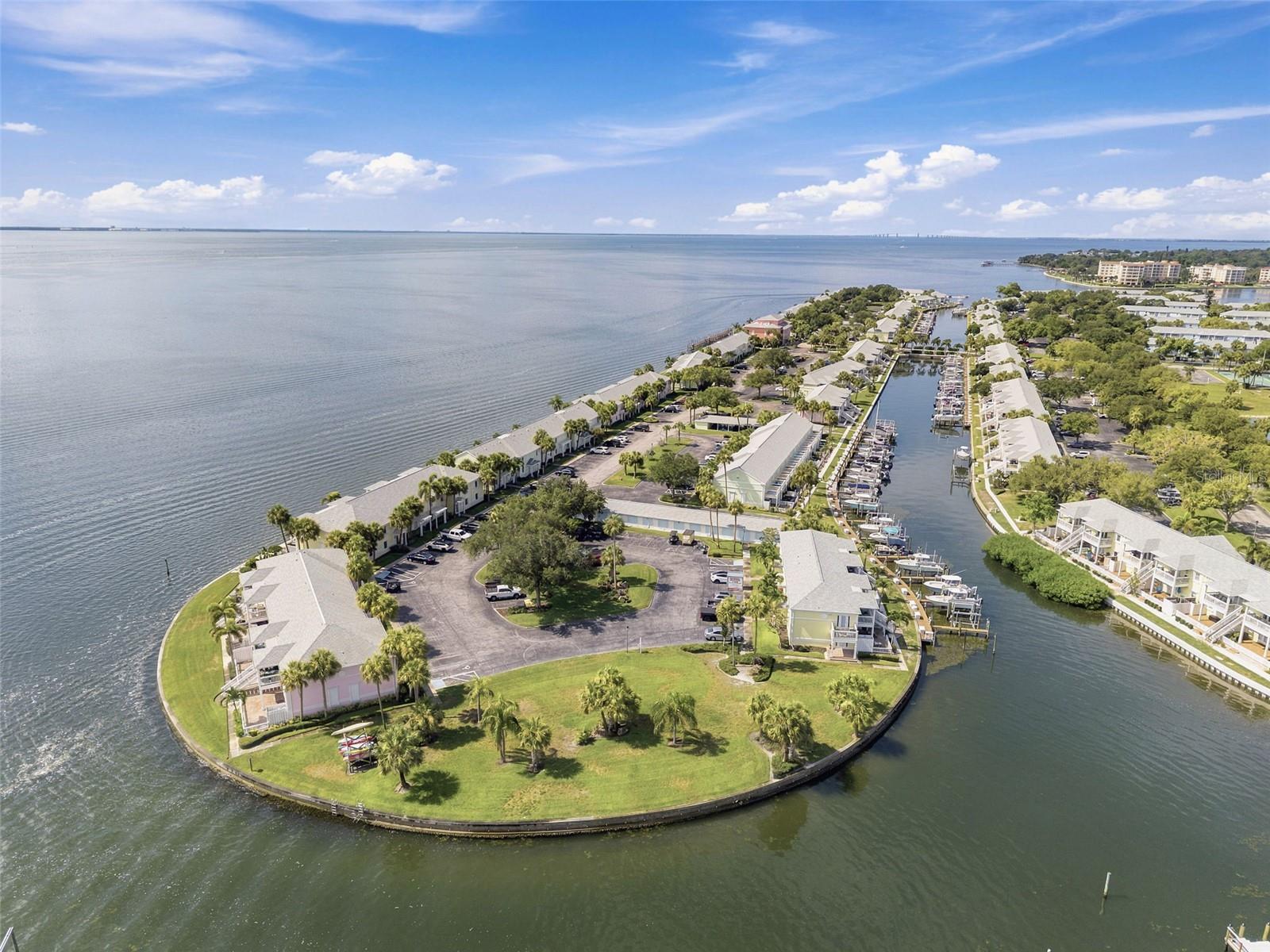 4725 COQUINA KEY DRIVE SE, #D, St Petersburg, FL 33705