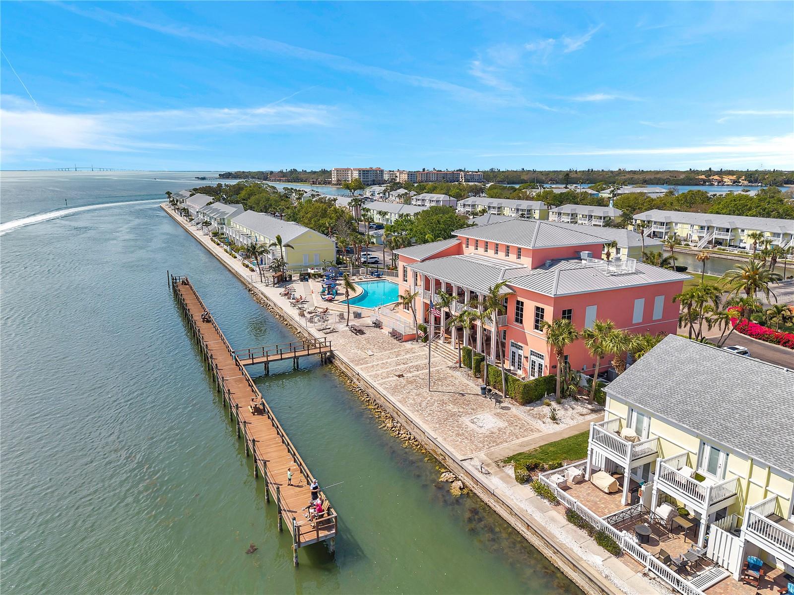4725 COQUINA KEY DRIVE SE, #D, St Petersburg, FL 33705