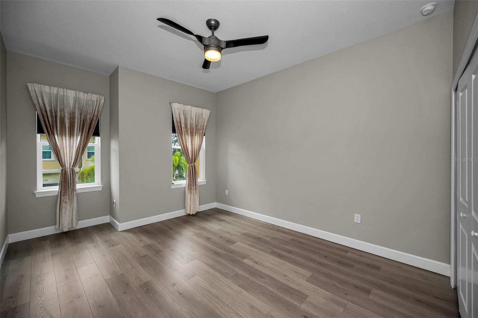 726 GRAND CYPRESS LANE, Tarpon Springs, FL 34689