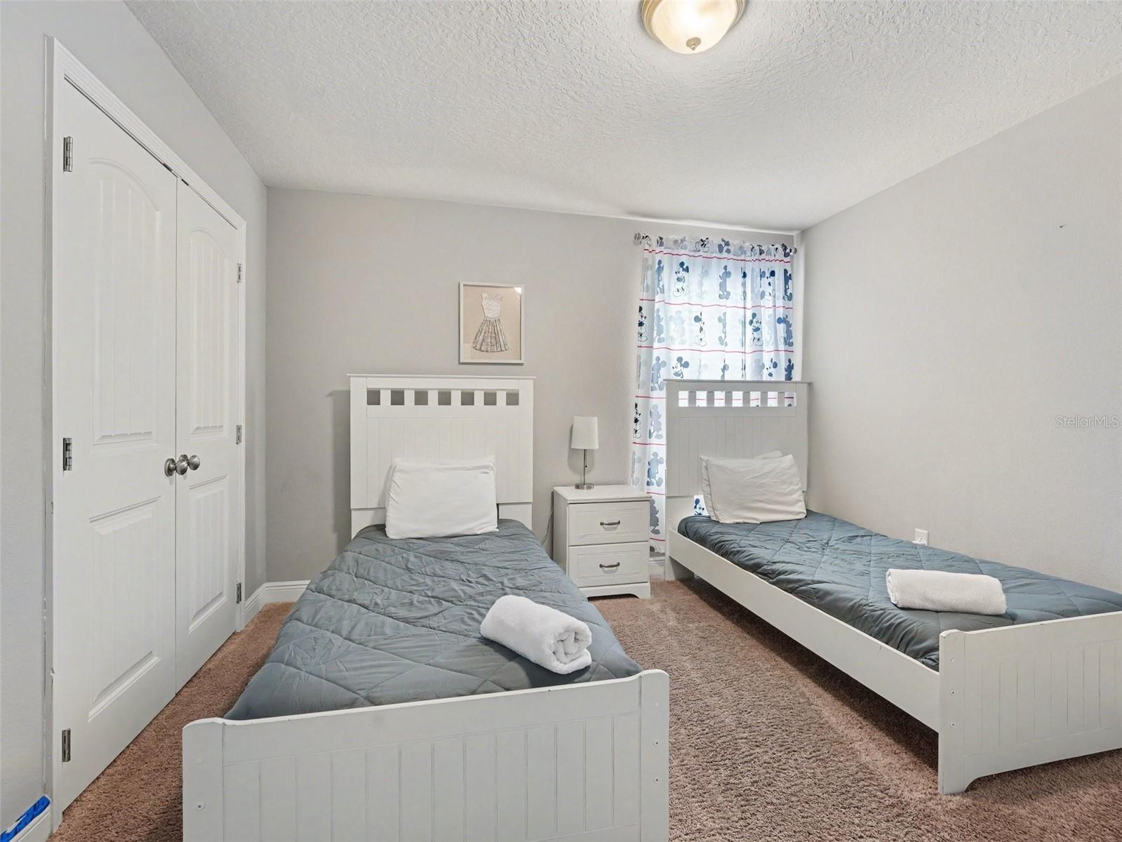 4127 OAK TREE DRIVE, Davenport, FL 33837