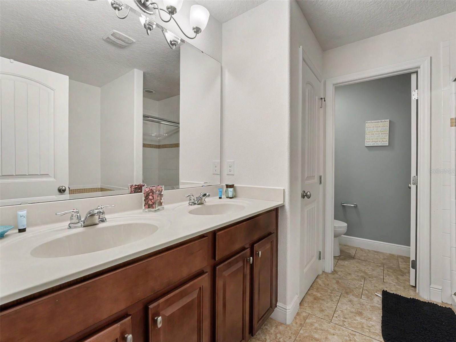 4127 OAK TREE DRIVE, Davenport, FL 33837