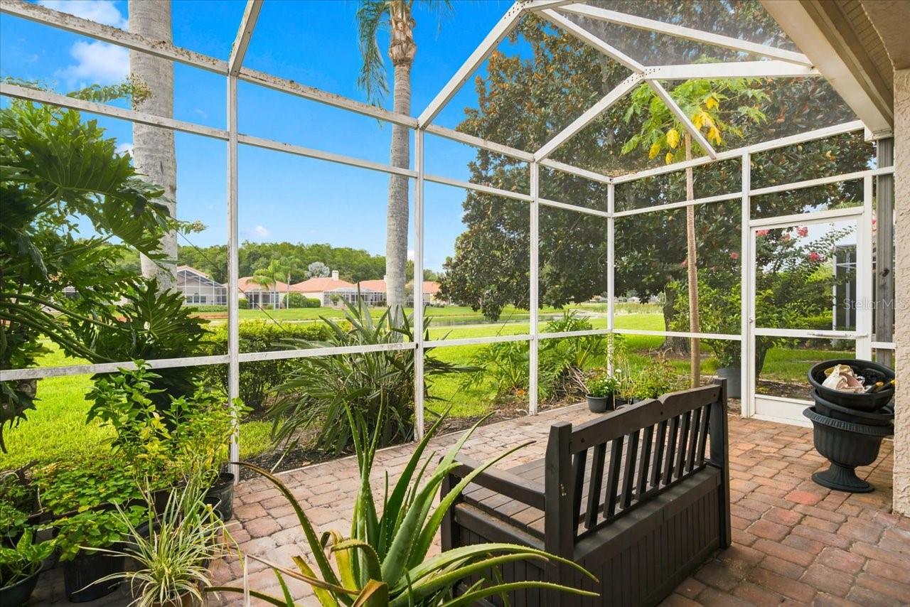 1333 LINDENWOOD DRIVE, Tarpon Springs, FL 34688