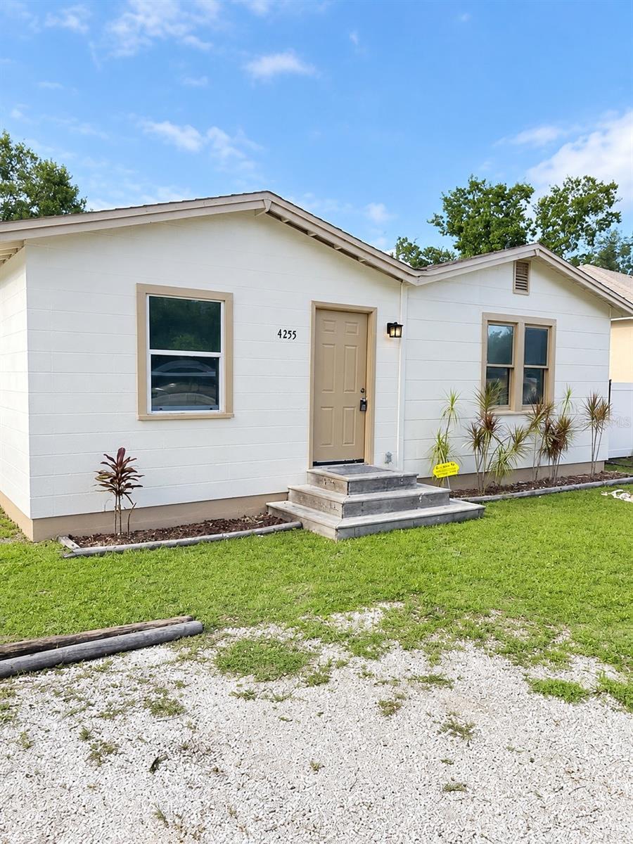 4255 43RD AVENUE N, St Petersburg, FL 33714 4255 43RD AVENUE N, St Petersburg, FL 33714