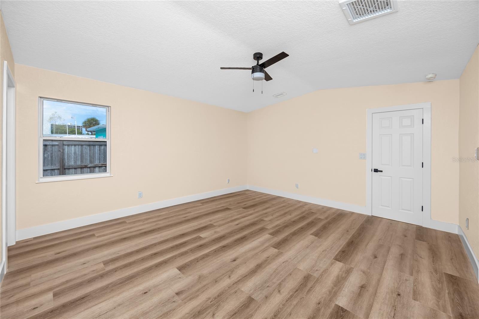 504 79TH AVENUE, St Pete Beach, FL 33706