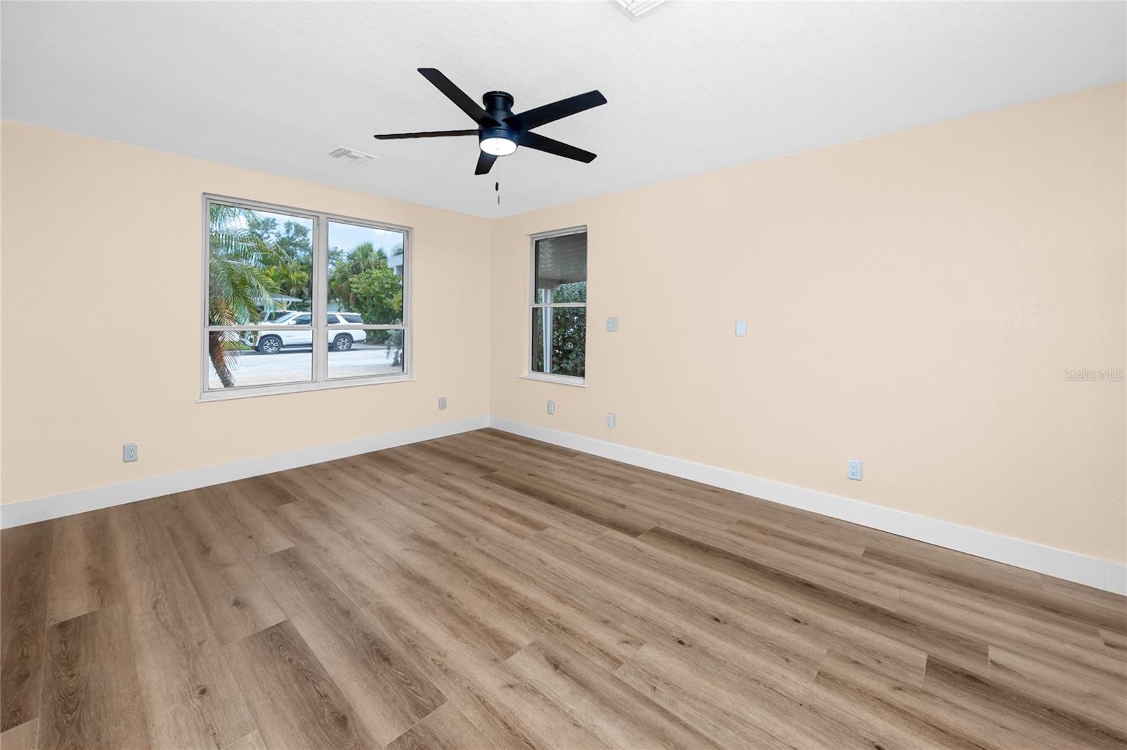 504 79TH AVENUE, St Pete Beach, FL 33706