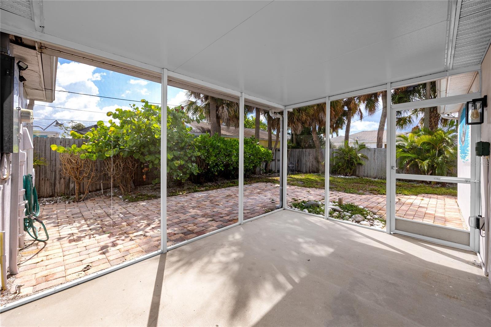 504 79TH AVENUE, St Pete Beach, FL 33706
