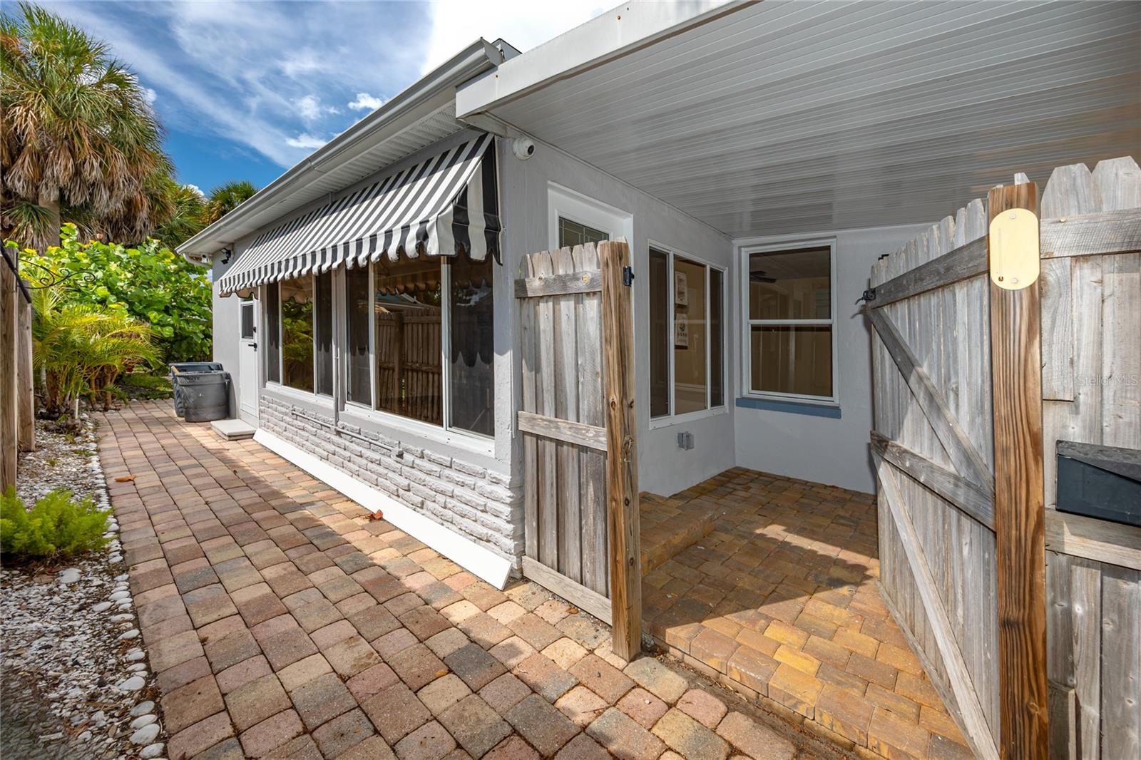 504 79TH AVENUE, St Pete Beach, FL 33706