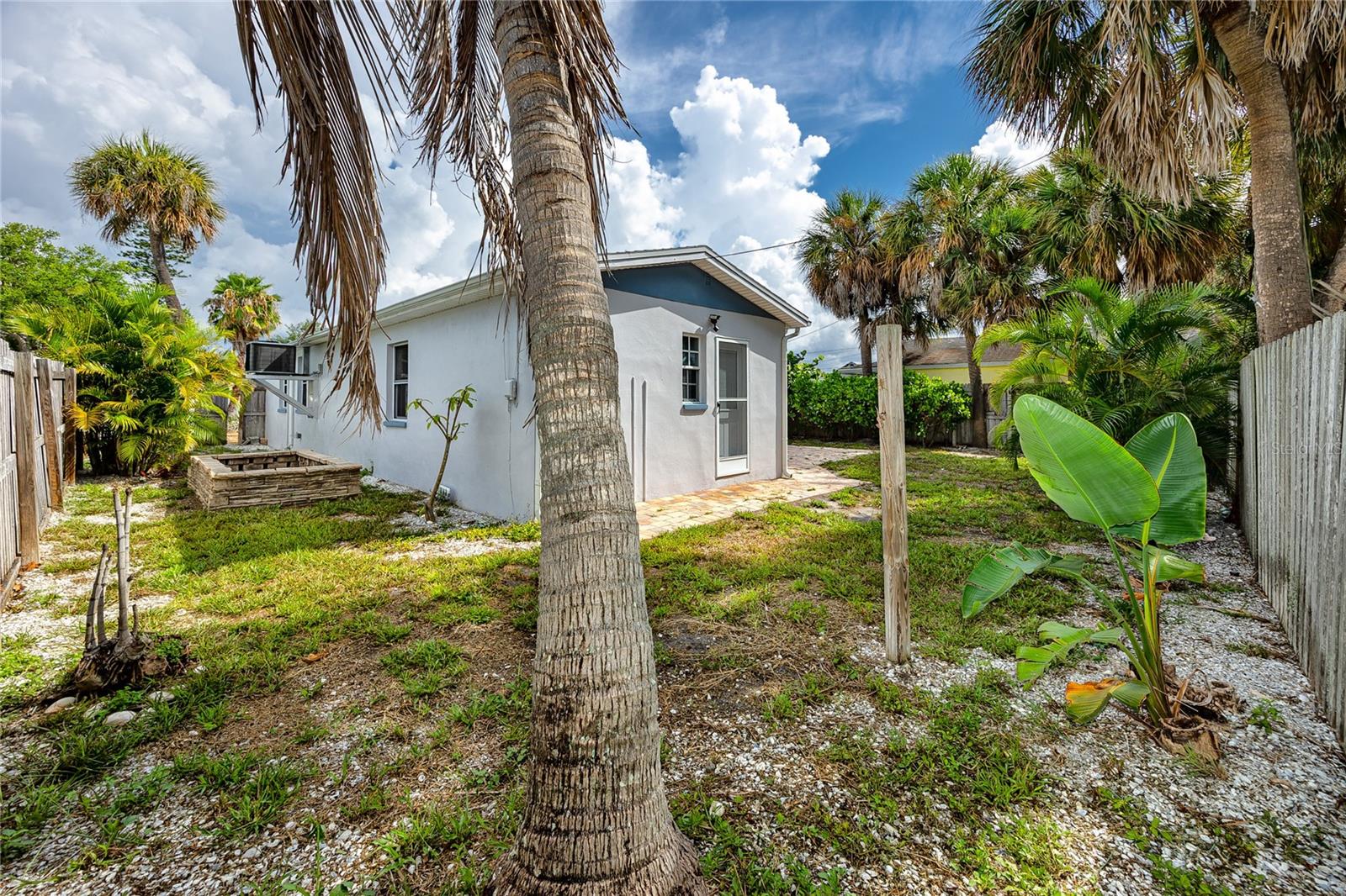 504 79TH AVENUE, St Pete Beach, FL 33706